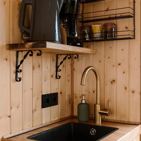 Crash'nstay - Sebastian